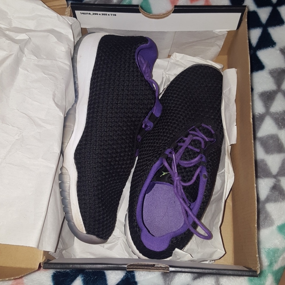 Air Jordan future low